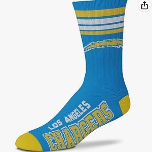 NEW For Bare Feet Youth Los Angeles Chargers Logo 4-Stripe Crew Socks Size:M